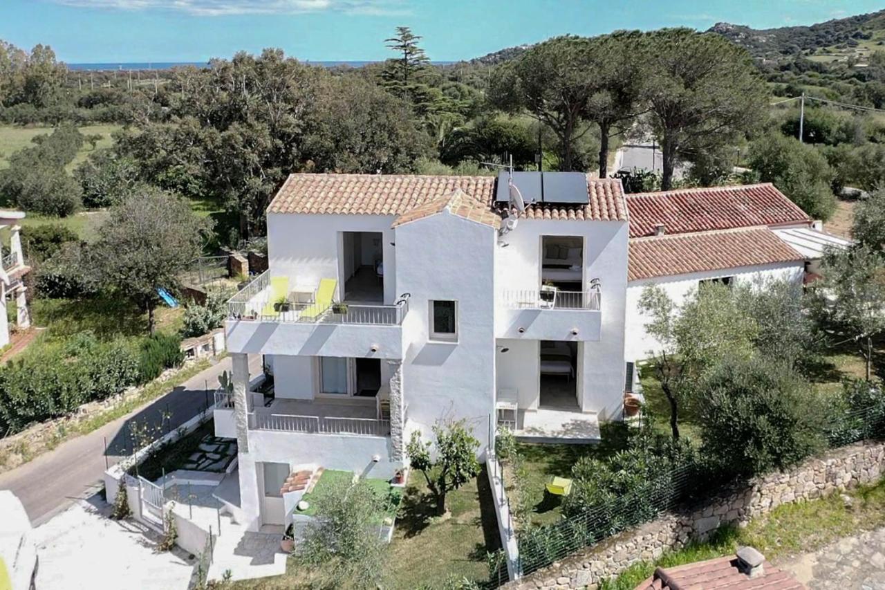 B&B Limone San Teodoro  Exterior photo